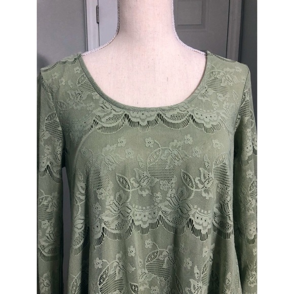 Altar’d State Green Lace Shift Dress, Bell Sleeves - Picture 4 of 6